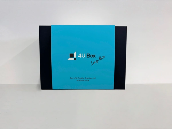  Large box with 4U Box sleeve